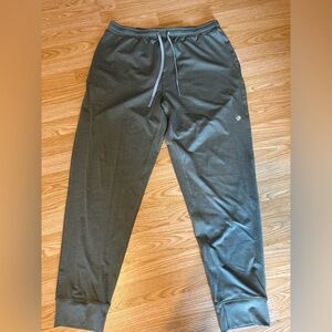 Rhoback joggers NWOT